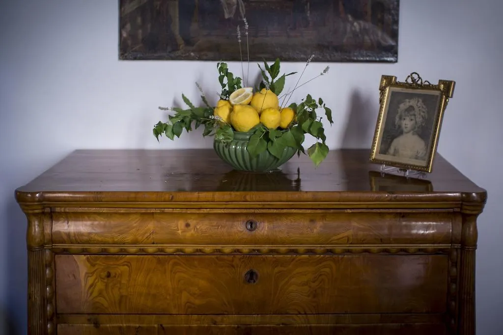 Bed & Breakfast Palazzo Lengueglia B&B Albenga Italy